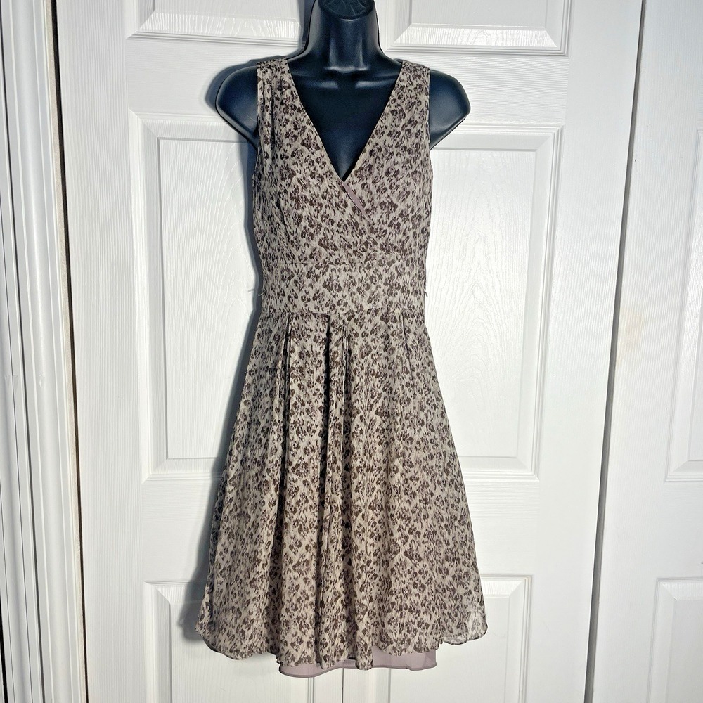 Vintage Ann Taylor Silk Dress Women 0 Brown Beige Y2K‎ Sleeveless V Neck Dainty